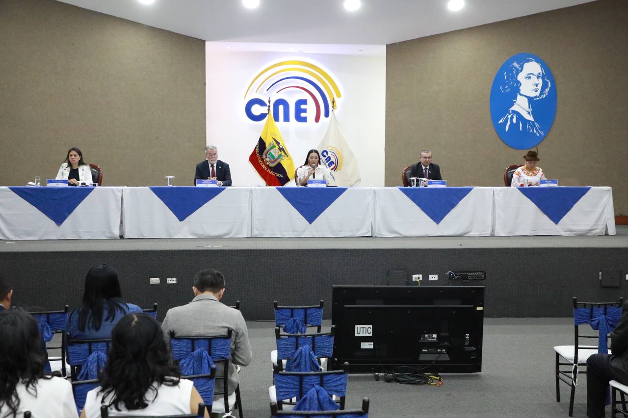 El reemplazo de Jan Topic se anunciaría el domingo; sentencia que inhabilitó al candidato está en firme