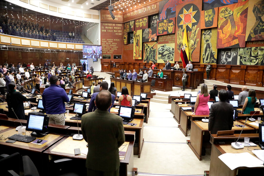 Chats de Fernando Villavicencio, en la mira de la Asamblea Nacional