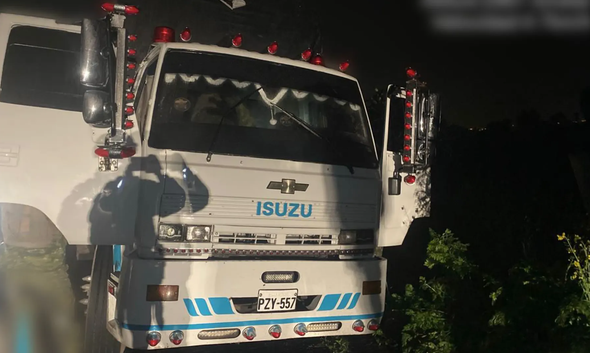 Un militar y un civil heridos en enfrentamiento durante control de contrabando en Tulcán
