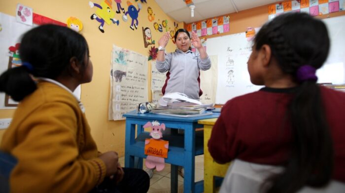Ministerio de Educación: Año escolar se modificó por el feriado extendido