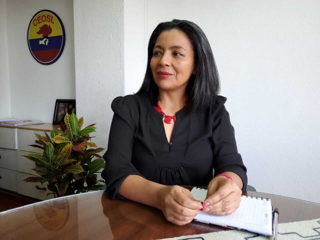 (VIDEO) Marcela Arellano: “Pedimos aumento al salario básico de USD 104” 6 (VIDEO) Marcela Arellano: “Pedimos aumento al salario básico de USD 104”