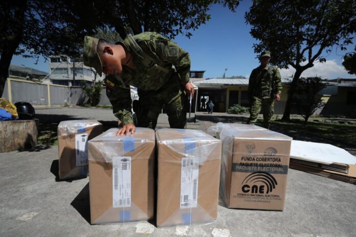 Los paquetes electorales ya fueron enviados a 13 de las 24 provincias para las elecciones 2025