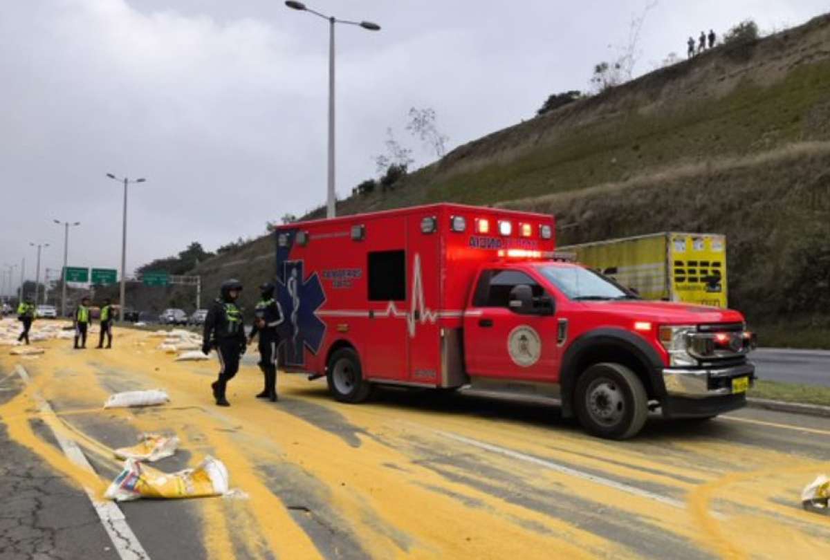Quito: Grave accidente en la Ruta Viva deja un fallecido