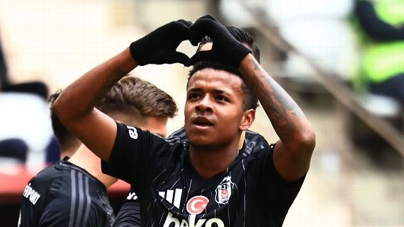 Impacto inmediato: Keny Arroyo marcó su primer gol con Besiktas en su primera titularidad
