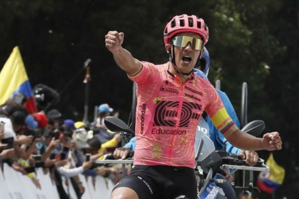 ¿Qué pasó con Richard Carapaz y su equipo en la Estrella de Bessèges, etapa 3?