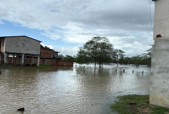 12 provincias de Ecuador están en alerta roja y naranja por intensas lluvias