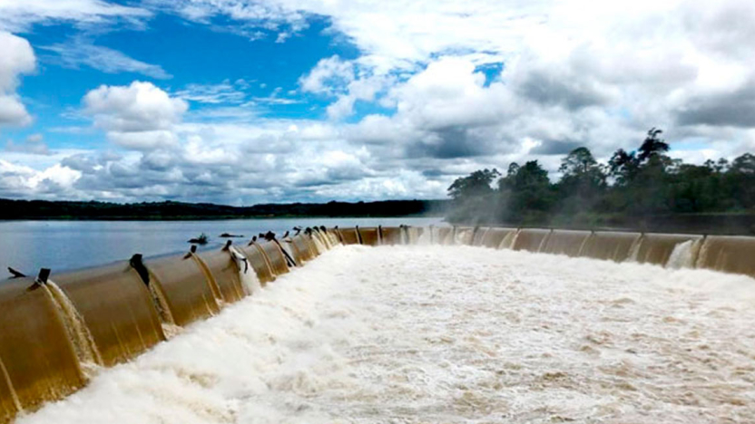 Celec informa que Daule-Peripa inició descarga de agua por lluvias y Guayaquil se pone en alerta