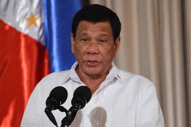 La Corte Penal Internacional ordenó el arresto de Rodrigo Duterte, ex presidente de Filipinas, en Manila.