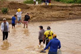Las precipitaciones en el país causan 16 fallecimientos.