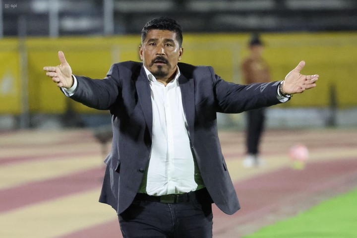 El Nacional seguirá confiando en Omar Asad