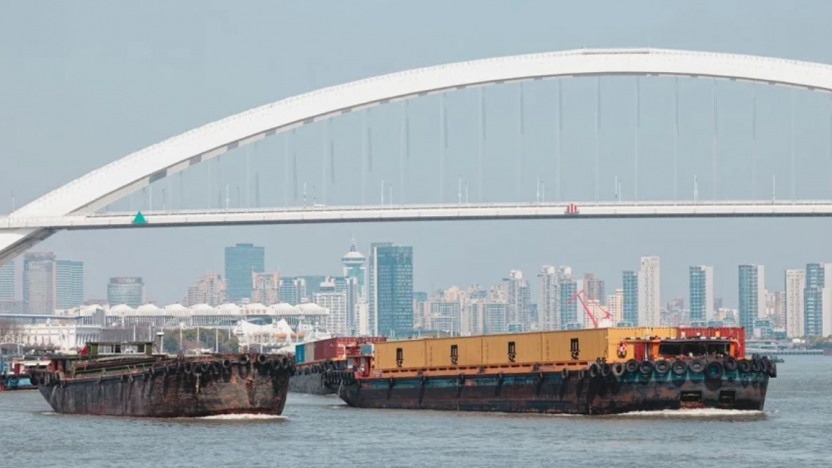 China responde a la guerra comercial de Trump y anuncia aranceles del 34 % a importaciones de Estados Unidos