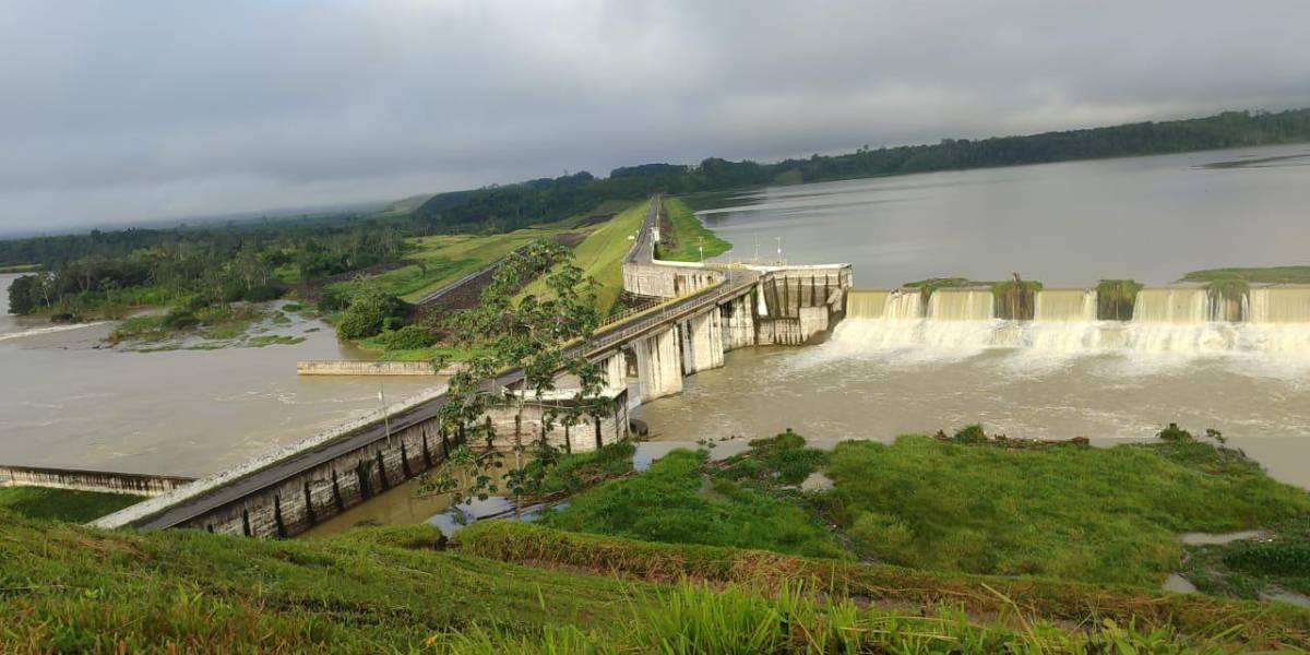 Celec retoma este 1 de abril las descargas controladas en la represa Daule Peripa