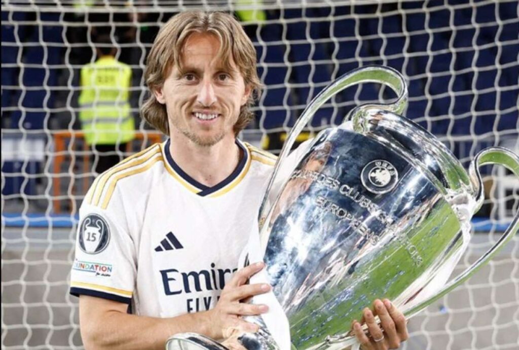 Luka Modric se despide del Real Madrid tras 13 temporadas 7 Luka Modric se despide del Real Madrid tras 13 temporadas
