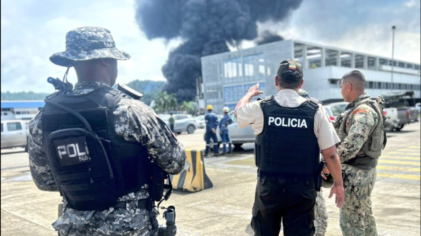 Incendio en la Refinería de Esmeraldas este 26 de mayo fue controlado