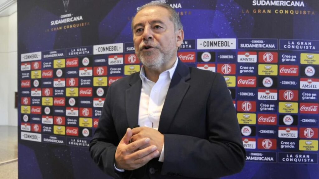 Isaac Álvarez sobre la salida de “Vitamina” Sánchez: “No queríamos correr riesgos” 3 Isaac Álvarez sobre la salida de “Vitamina” Sánchez: “No queríamos correr riesgos”