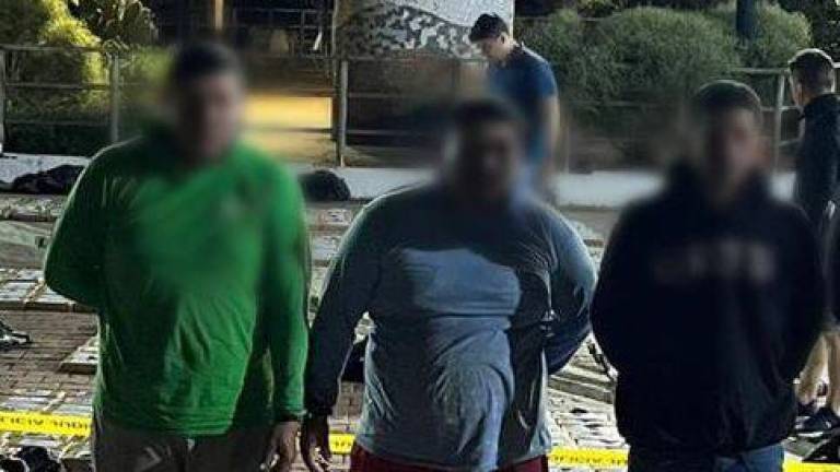 Más de una tonelada de cocaína fue incautada en altamar durante operativo en Galápagos