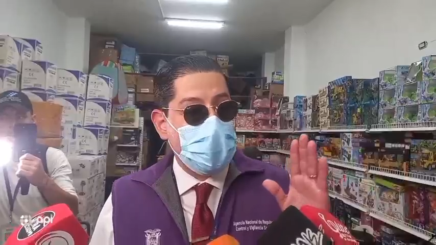 Mascarillas caducadas y sin registro sanitario, develan operativos realizados en medio de brotes de tosferina y fiebre amarilla. 2 Mascarillas caducadas y sin registro sanitario, develan operativos realizados en medio de brotes de tosferina y fiebre amarilla.