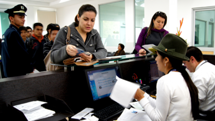 Usuarios reclaman que no pueden hacer trámites en la ANT por tercera semana consecutiva