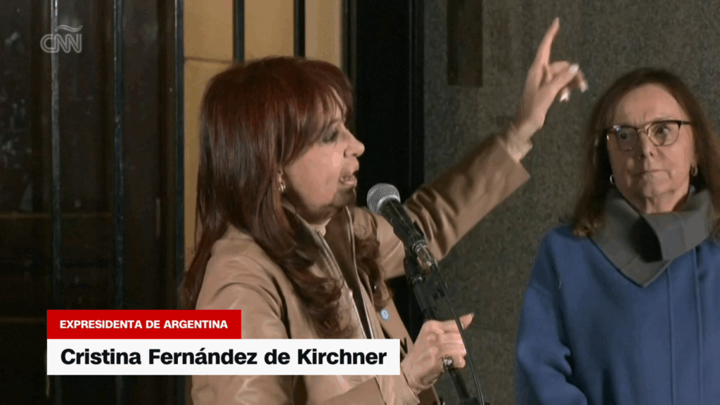 Un sismo político sacude a Argentina tras la condena a prisión de la expresidenta Cristina Fernández de Kirchner 4 Un sismo político sacude a Argentina tras la condena a prisión de la expresidenta Cristina Fernández de Kirchner