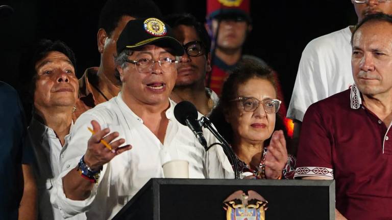 Gustavo Petro será investigado por presunta adicción a las drogas: Comisión legislativa abre indagación en Colombia