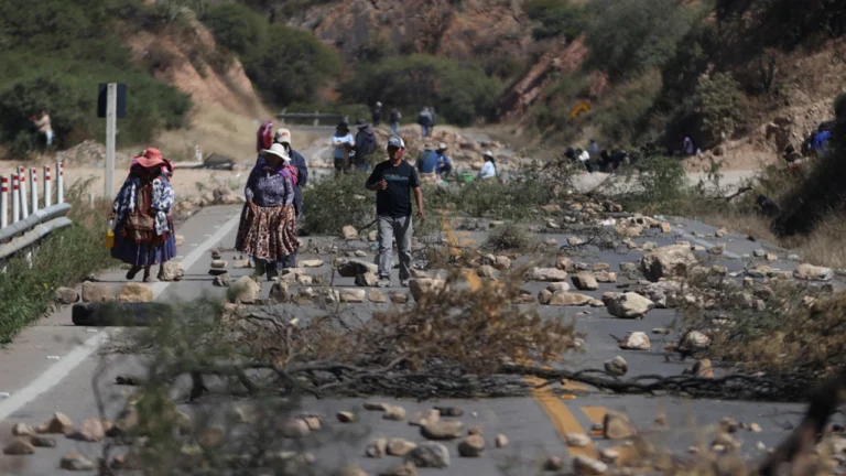 Fiscalía de Bolivia admite denuncia penal contra expresidente Evo Morales por bloqueos de rutas