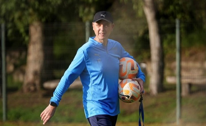 Las posibles alineaciones del partidazo entre Liga de Quito y Barcelona por la LigaPro 3 Las posibles alineaciones del partidazo entre Liga de Quito y Barcelona por la LigaPro