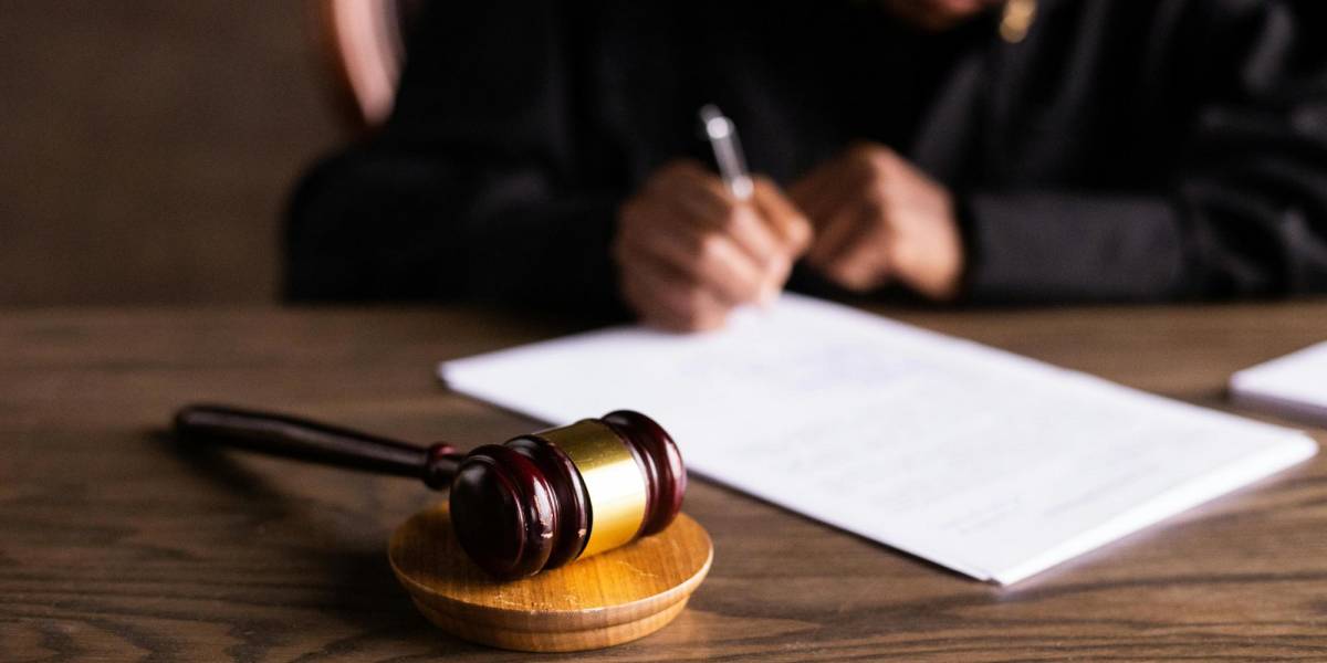 La UAFE revisará el patrimonio de jueces y fiscales que favorezcan judicialmente a presuntos criminales