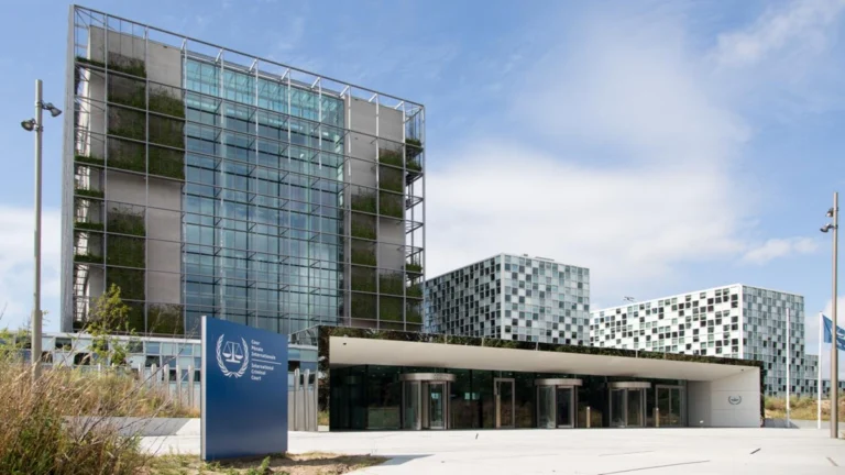 Un total de 48 países condenan las sanciones de EE.UU. contra la CPI por investigar crímenes de Israel