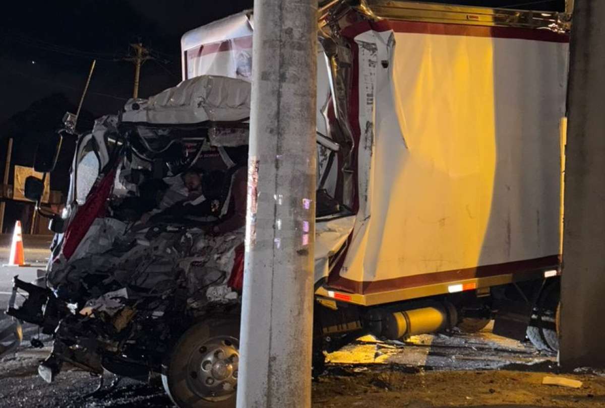 Accidente en la Panamericana Sur deja dos fallecidos y dos heridos en Machachi