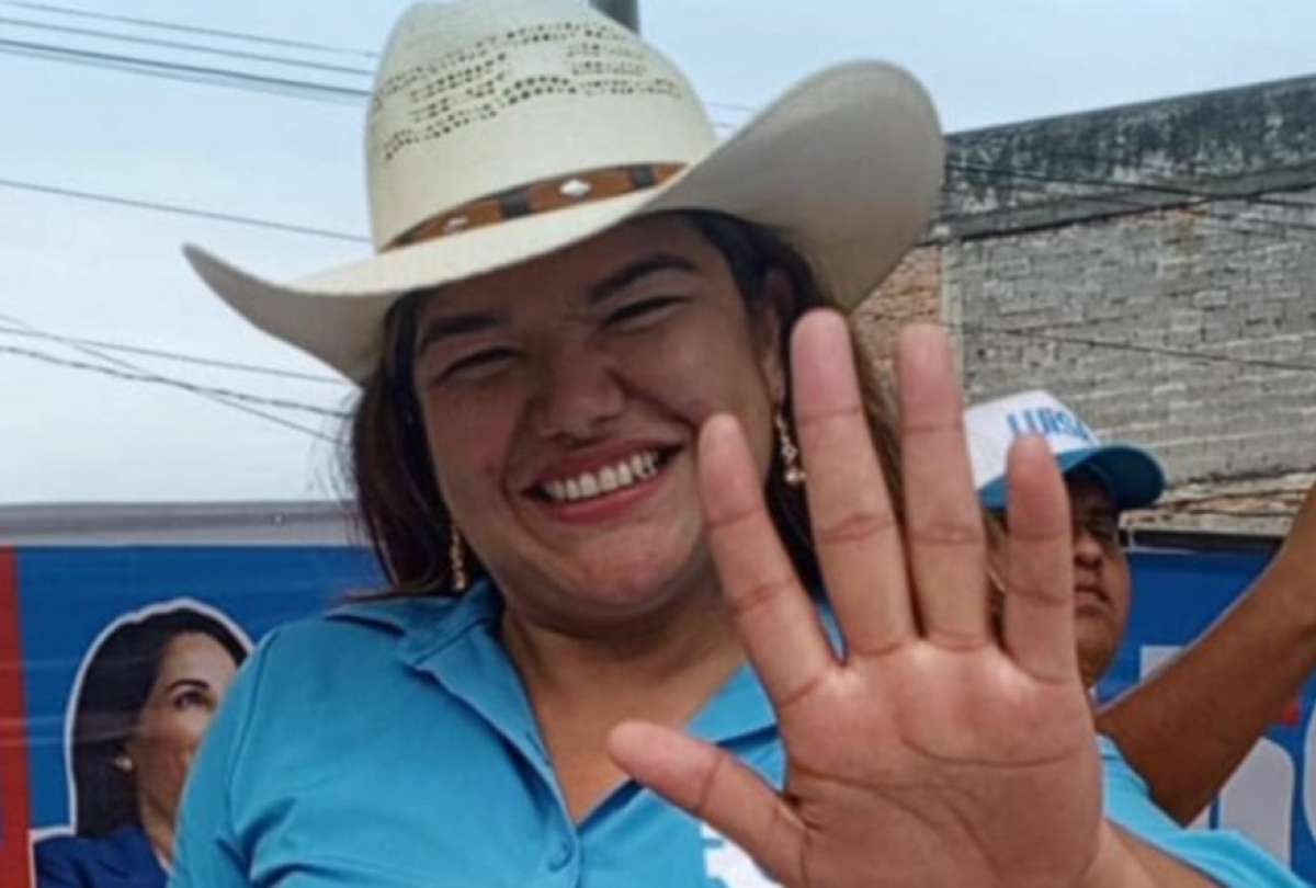¿Quién asumiría la curul de Santiago D. en la Asamblea?