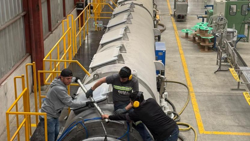 Municipio de Quito confirma que tubería para solventar daño en La Mica se traslada desde Cuenca