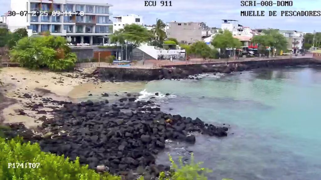 Alerta de tsunami: Se registra la llegada del tren de olas en Galápagos 4 Alerta de tsunami: Se registra la llegada del tren de olas en Galápagos