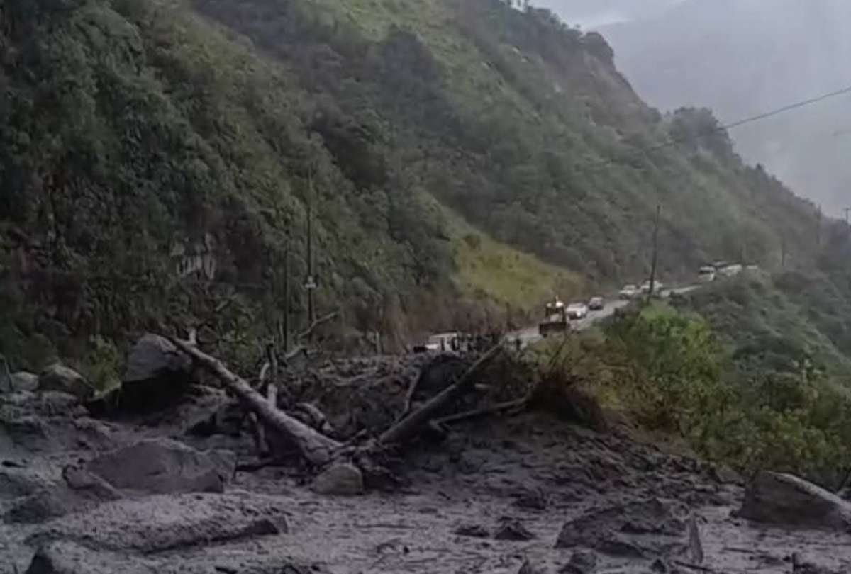 Lluvias en Ecuador dejan dos fallecidos, un herido y más de 440 afectados