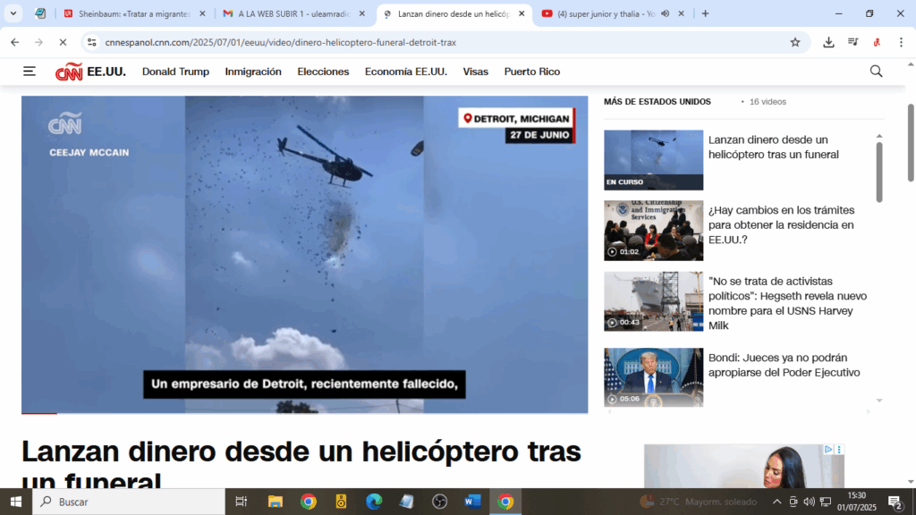 Lanzan dinero desde un helicóptero tras un funeral 8 Lanzan dinero desde un helicóptero tras un funeral