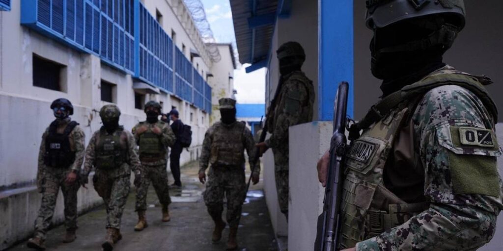 Fuga de alias Fede: Tribunal revocó prisión preventiva para 19 militares procesados 1 Fuga de alias Fede: Tribunal revocó prisión preventiva para 19 militares procesados