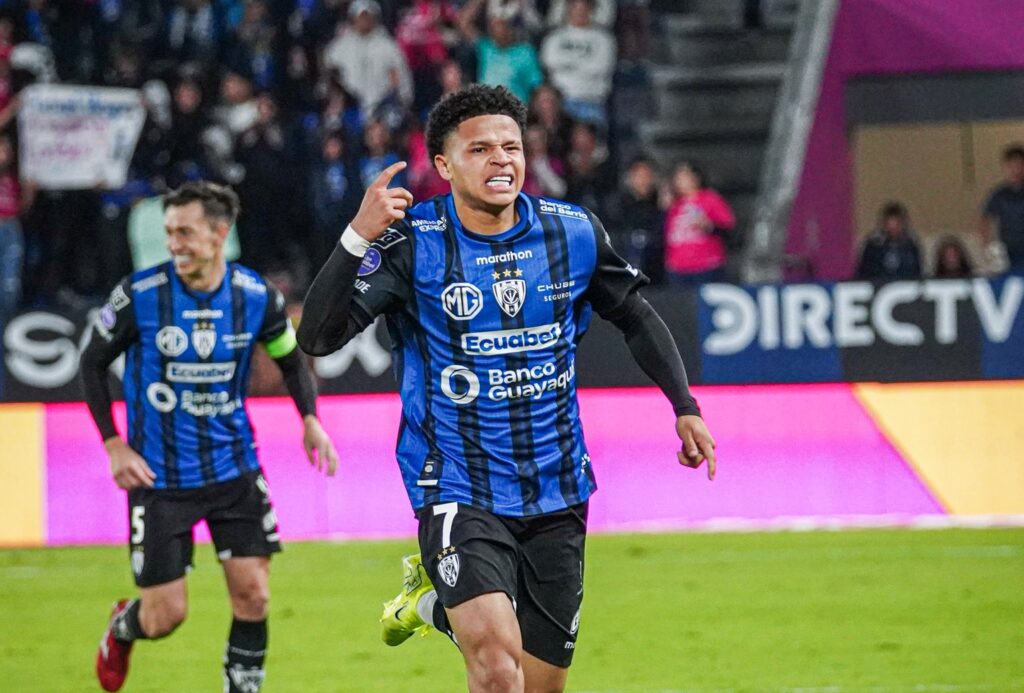 Patrik Mercado dejaría IDV: Portugal y Alemania, sus posibles destinos