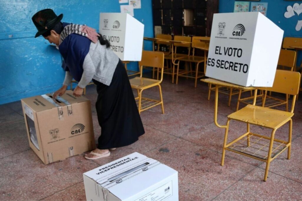 El sector turístico reacciona ante los temas planteados en la consulta popular