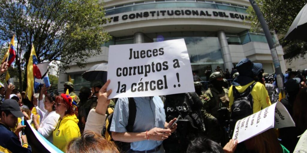 La CIDH reitera su preocupación por amenazas a la independencia de la Corte Constitucional 3 La CIDH reitera su preocupación por amenazas a la independencia de la Corte Constitucional