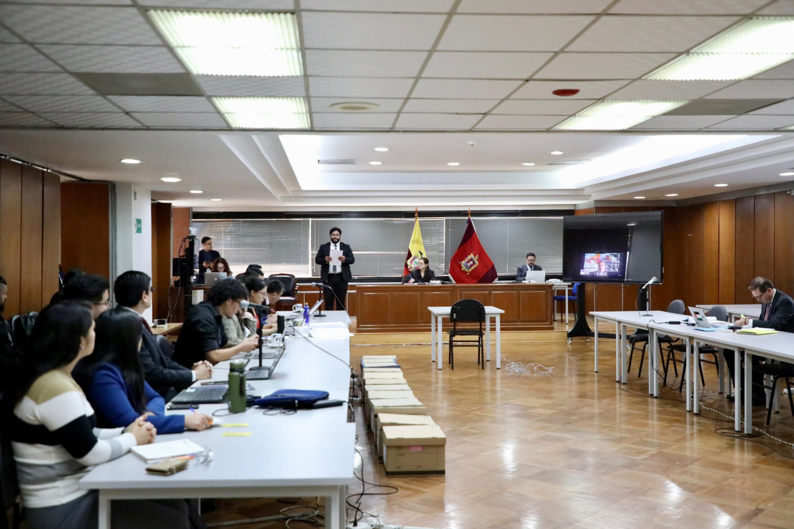 Caso Ligados sacude al país: Esther Cuesta enfrenta prisión y Augusto Verduga debe pagar 11.280
