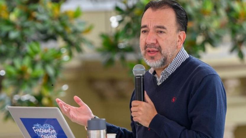 Pabel Muñoz presentó una acción de protección para la tasa de recolección de basura. / Foto: Quito Informa.