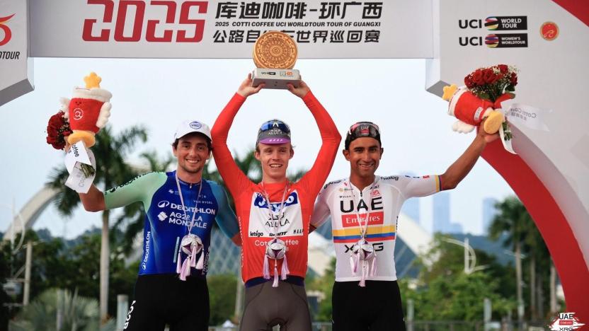 Jhonatan Narváez cierra una gran temporada con un podio en el Tour de Guangxi, en China. 