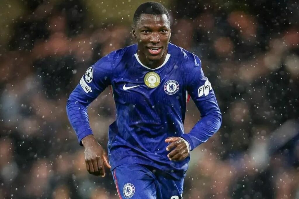 Moisés Caicedo recibe nominación a mejor gol en Premier League 1 Moisés Caicedo recibe nominación a mejor gol en Premier League