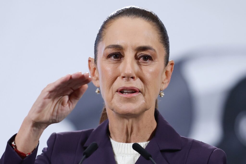 Claudia Sheinbaum denuncia acoso y pide justicia para todas las mujeres.