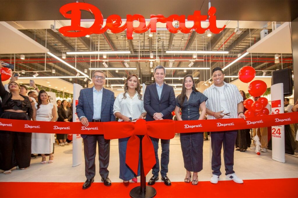 Deprati abrió su primera tienda en Santo Domingo y consolida su liderazgo en Ecuador.