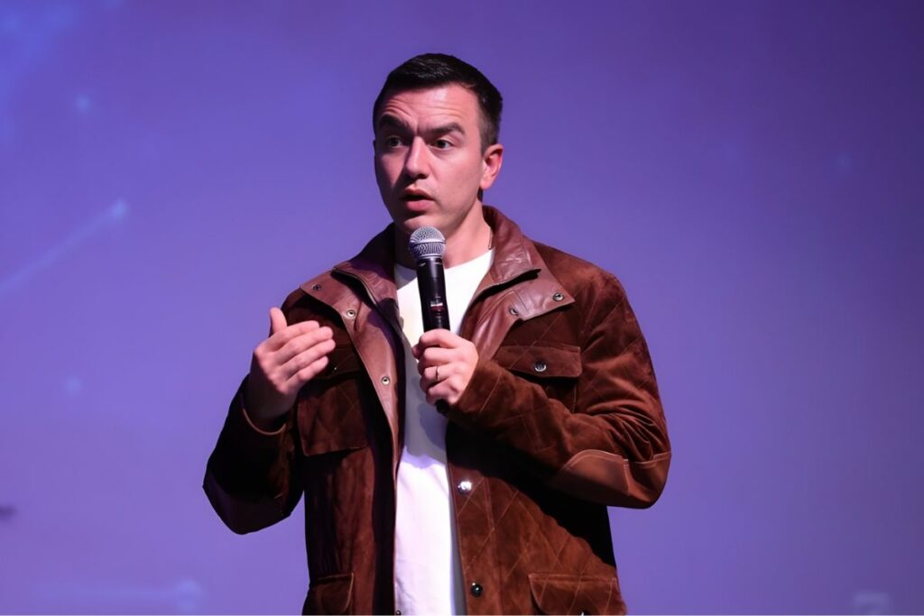 Daniel Noboa destaca que Ecuador registra crecimiento económico pese al paro de la Conaie.