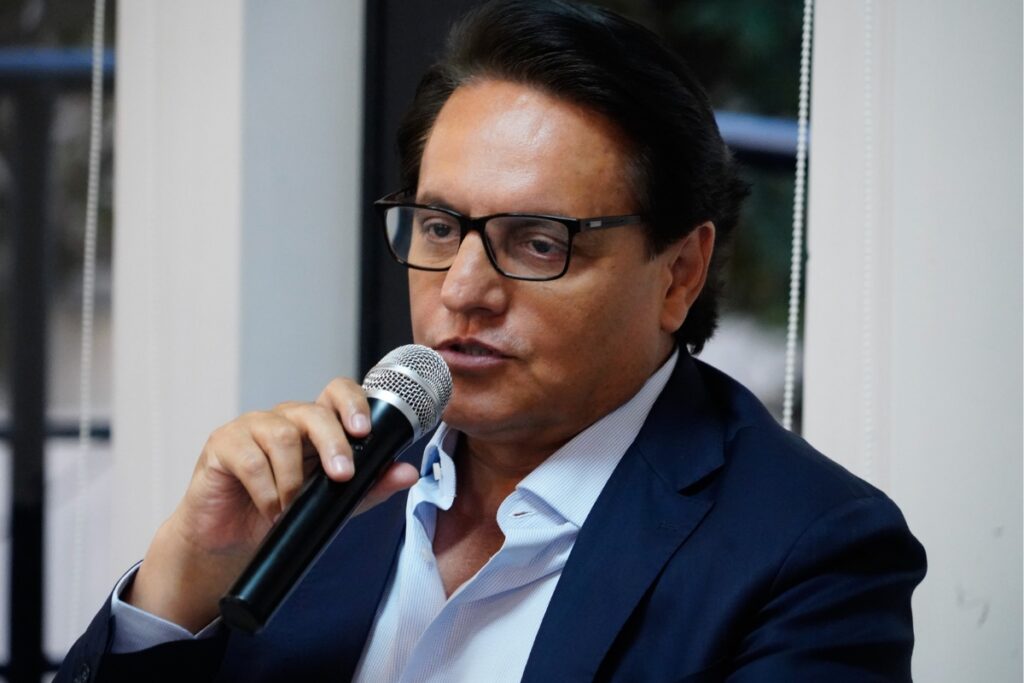 Fiscalía llama a seis personas en el caso Villavicencio y la instrucción podría extenderse