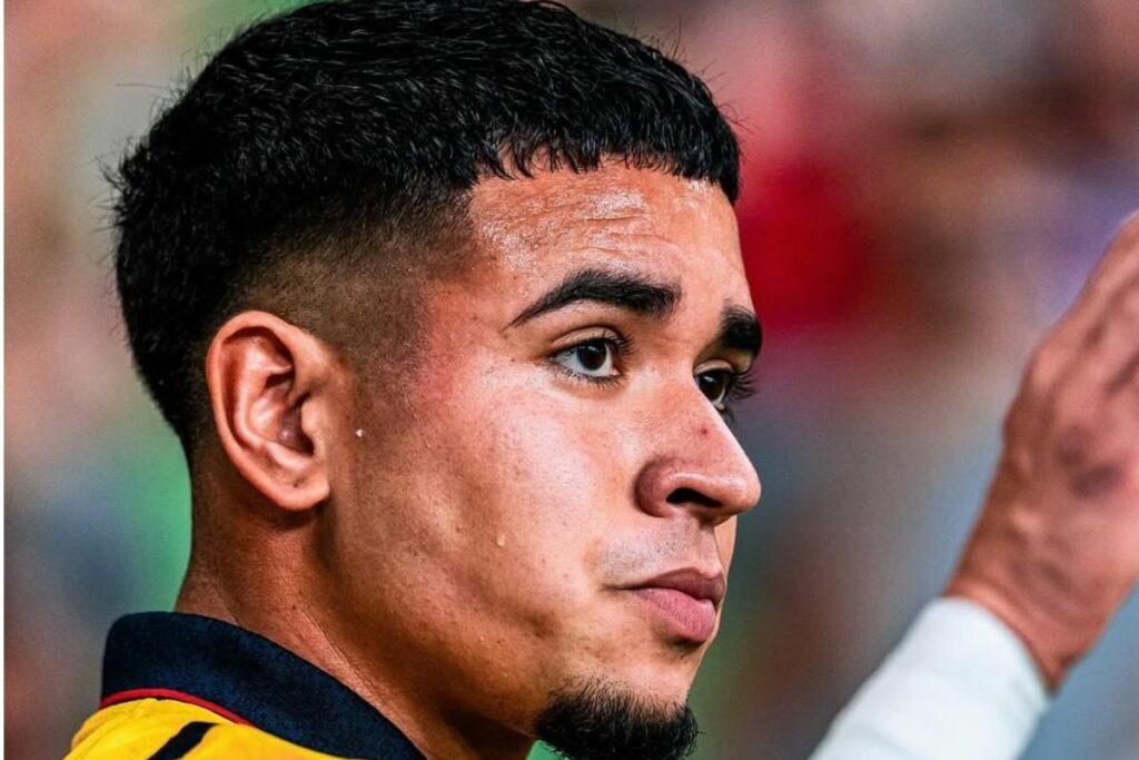 Las vacaciones de Kendry Páez lejos de las críticas en Racing de Estrasburgo