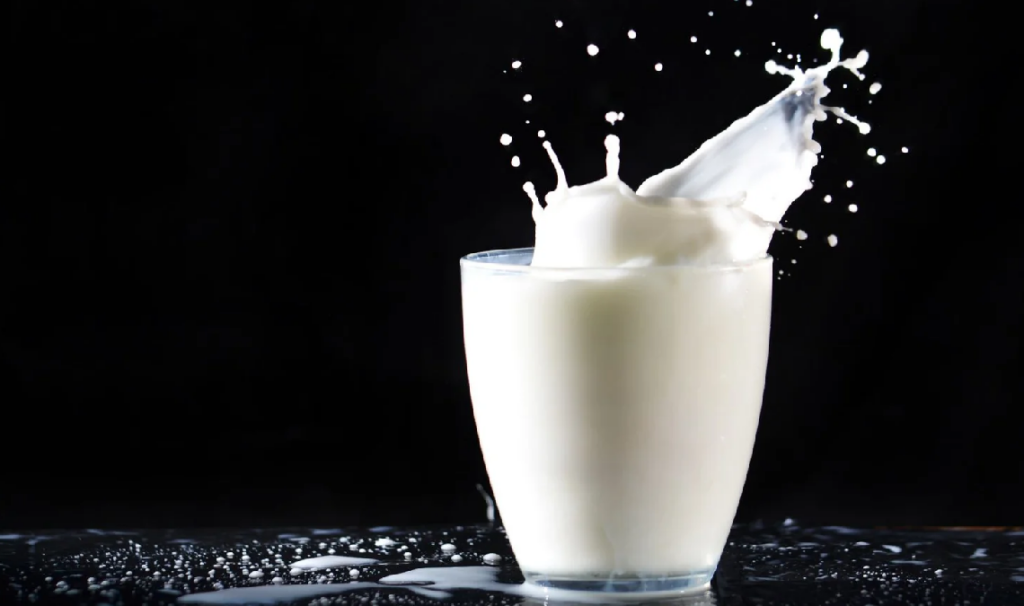 De esta forma la leche puede ayudar a prevenir la osteoporosis, según la ciencia 5 De esta forma la leche puede ayudar a prevenir la osteoporosis, según la ciencia