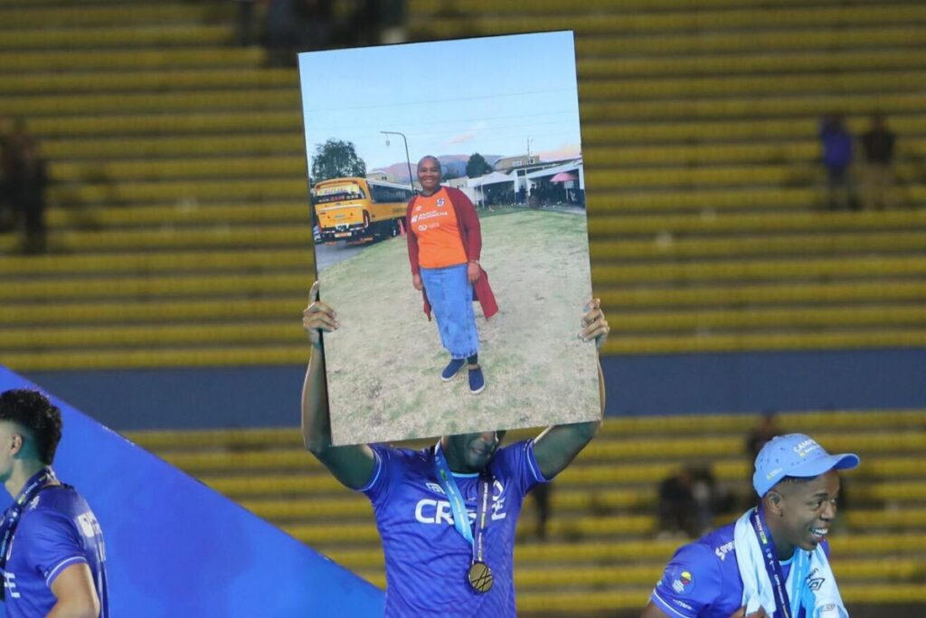 La historia detrás del título de la Copa Ecuador que Isaac Sánchez guardó