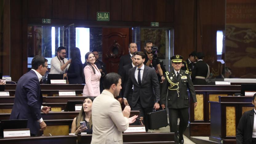 Niels Olsen llama al orden y respeto en las sesiones del Pleno de la Asamblea Nacional